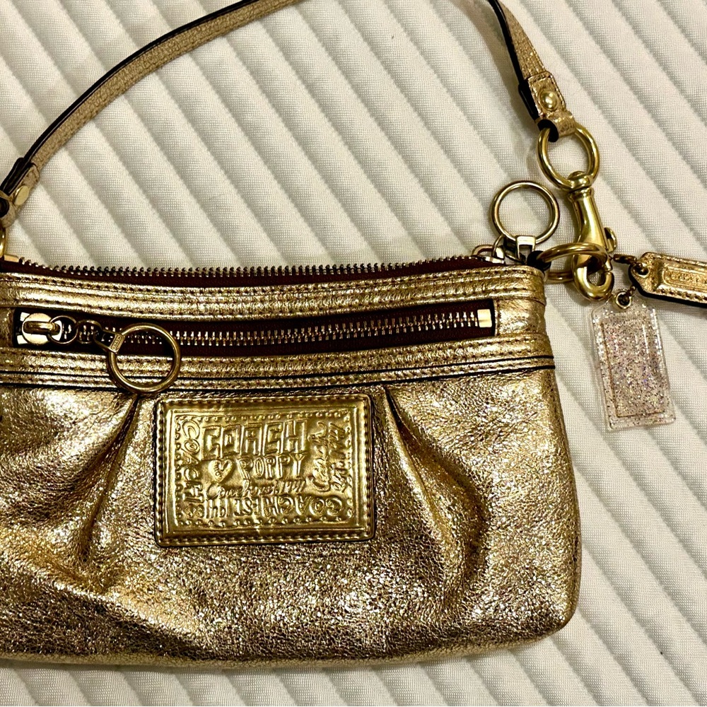Coach Metallic Gold Wristlet - Picture 5 of 9